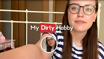 Leni_lizz'S Sensual Journey Of Self-Discovery And Pleasure In Her Own Homemade Video - Mydirtyhobby