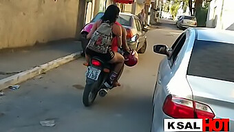 Sau Khi Thăm Bạn Bè Trong Khu Phố, Chúng Tôi Đã Có Một Cuộc Tình Đam Mê Và Quay Nhiều Video Đầy Đủ Trên Xvideos Red, Với Một Màn Blowjob Nghiệp Dư, Tình Dục Khó Tính Và Một Người Vợ Latina.