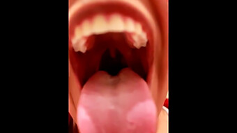 A Latina'S Mouth Is Too Perfect For A Big Tongue